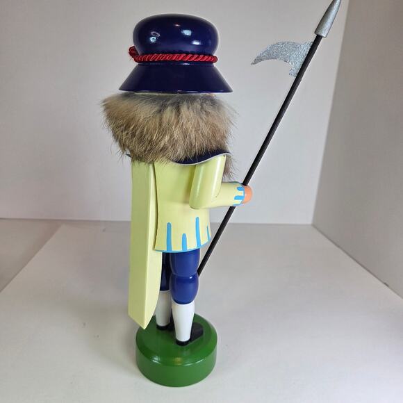 Vintage VEB Hødrew Nutcracker Guard 11" German Wooden Soldier with Spear - Picture 4 of 15